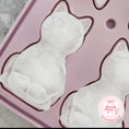 Load image into Gallery viewer, Cool Cats 3D Ice cube Tray
